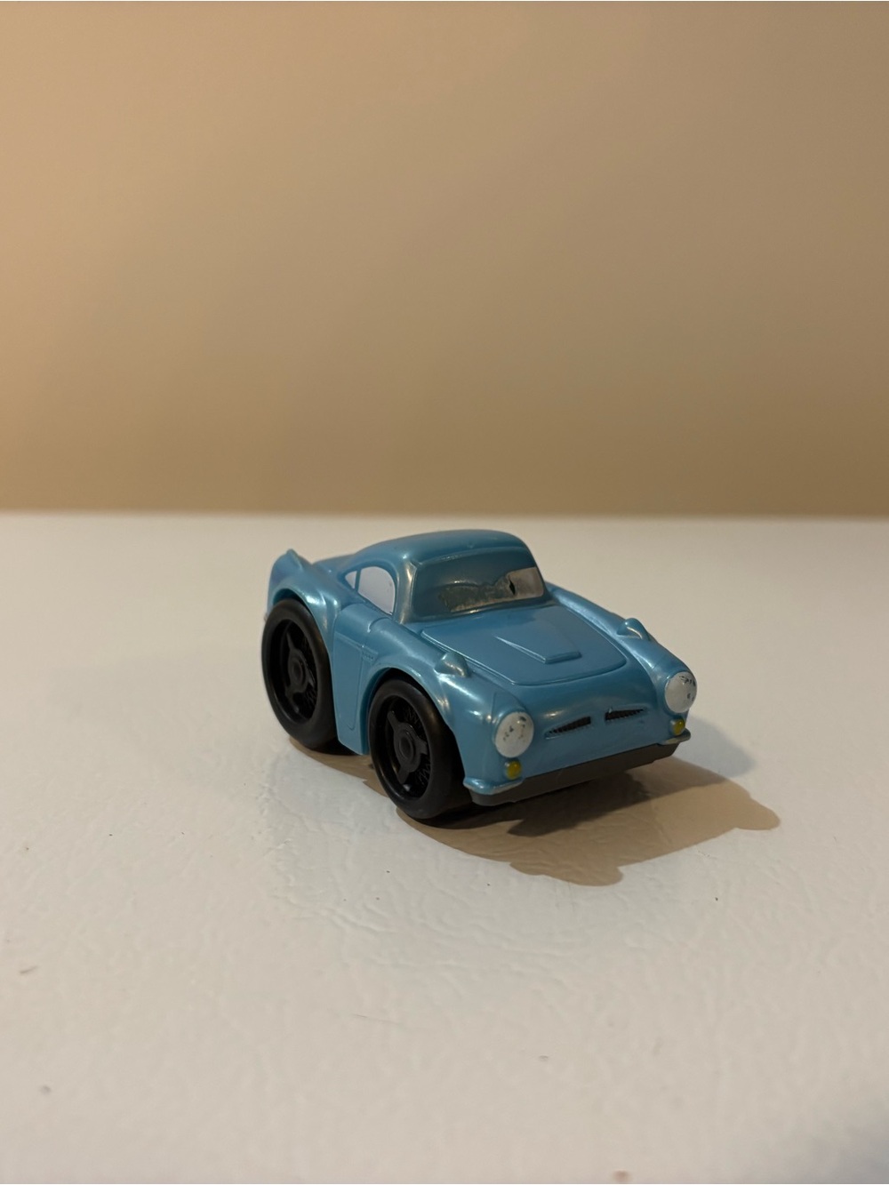 2011 Fisher Price Little People Disney Cars Finn McMissile Wheelie Car GUC